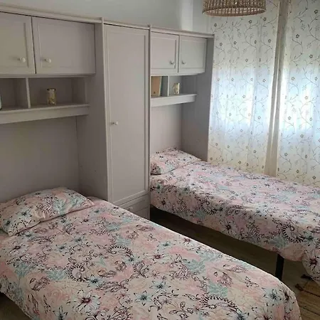 Casa En La Playa De Rodeira